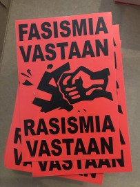 Fasismia vastaan - Rasismia vastaan (punainen) -tarranippu